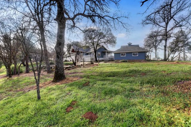 20626 Wildwood West Dr, Penn Valley, CA 95946