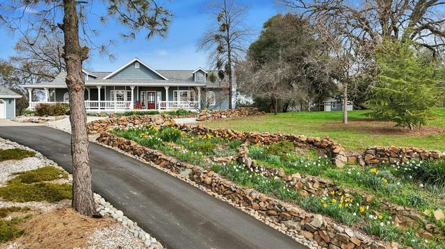 20626 Wildwood West Dr, Penn Valley, CA 95946