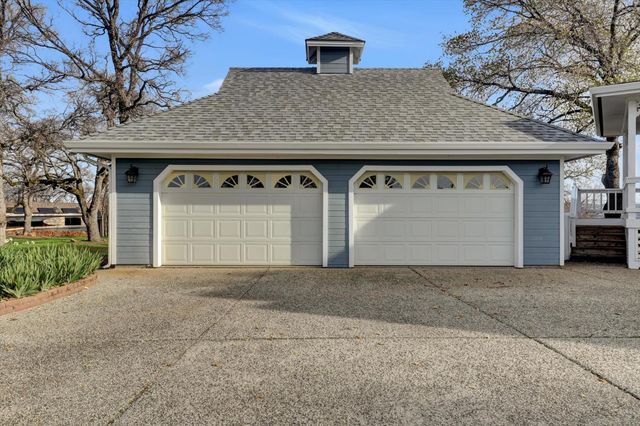 20626 Wildwood West Dr, Penn Valley, CA 95946