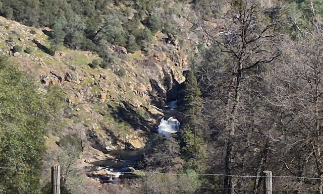 20626 Wildwood West Dr, Penn Valley, CA 95946