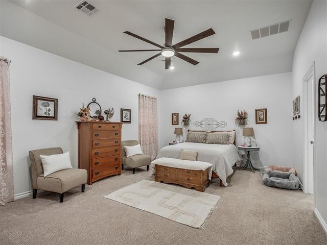 9032 NW 149th Terrace, Yukon, OK 73099