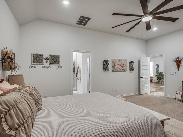 9032 NW 149th Terrace, Yukon, OK 73099