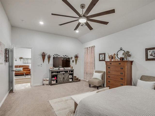 9032 NW 149th Terrace, Yukon, OK 73099