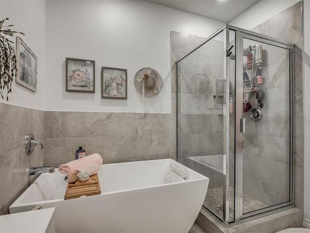 9032 NW 149th Terrace, Yukon, OK 73099