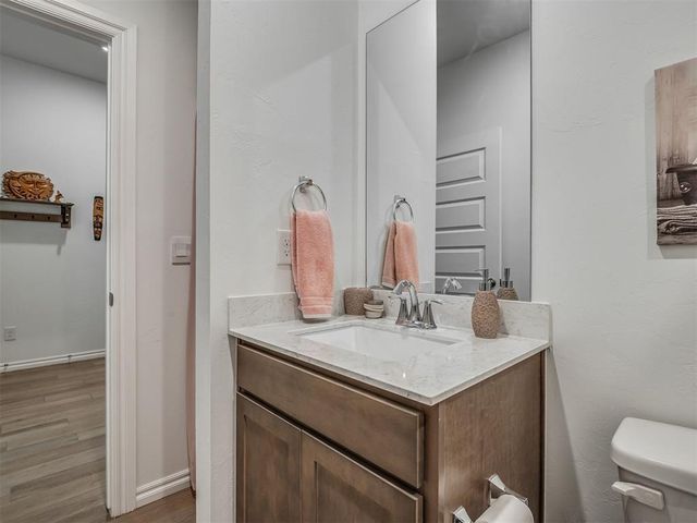 9032 NW 149th Terrace, Yukon, OK 73099