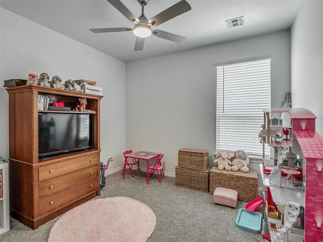 9032 NW 149th Terrace, Yukon, OK 73099