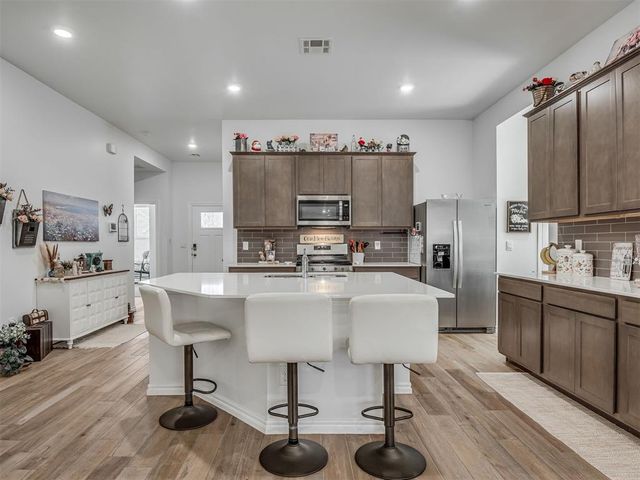 9032 NW 149th Terrace, Yukon, OK 73099