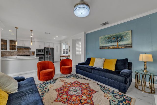 1748 Dunkeld Ln, Folsom, CA 95630