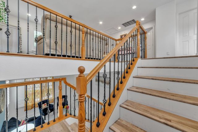1748 Dunkeld Ln, Folsom, CA 95630