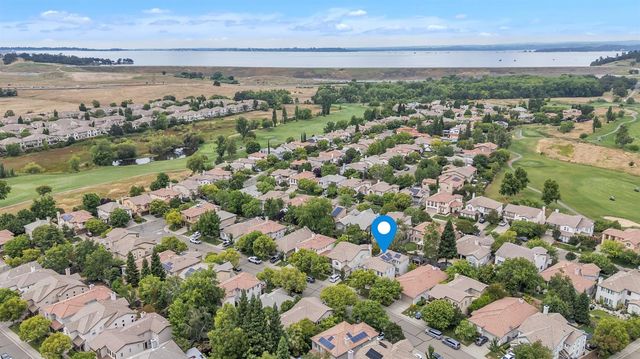 1748 Dunkeld Ln, Folsom, CA 95630