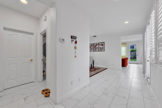 1748 Dunkeld Ln, Folsom, CA 95630