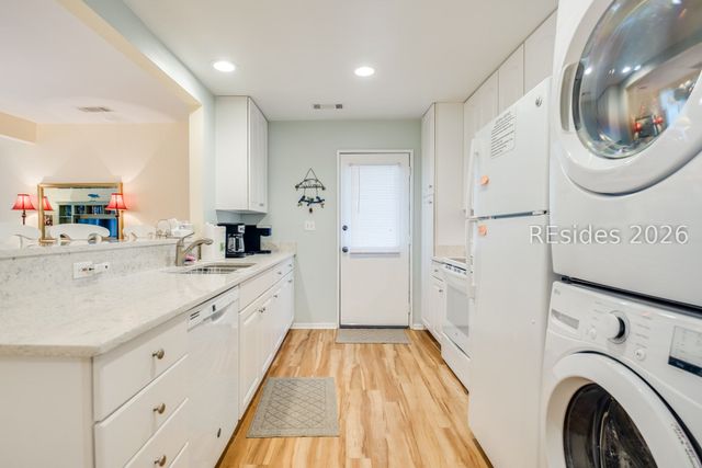 45 Queens Folly Rd Apt 518, Hilton Head Island, SC 29928