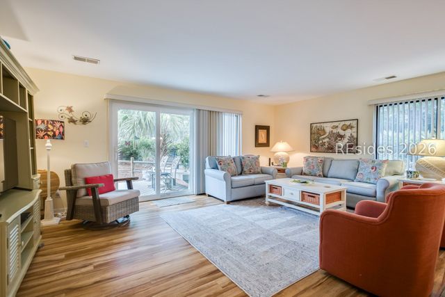 45 Queens Folly Rd Apt 518, Hilton Head Island, SC 29928