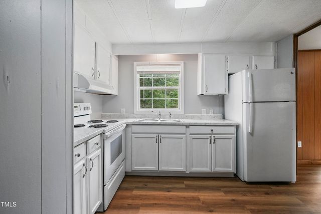4608 Ponderosa Road, Sanford, NC 27332