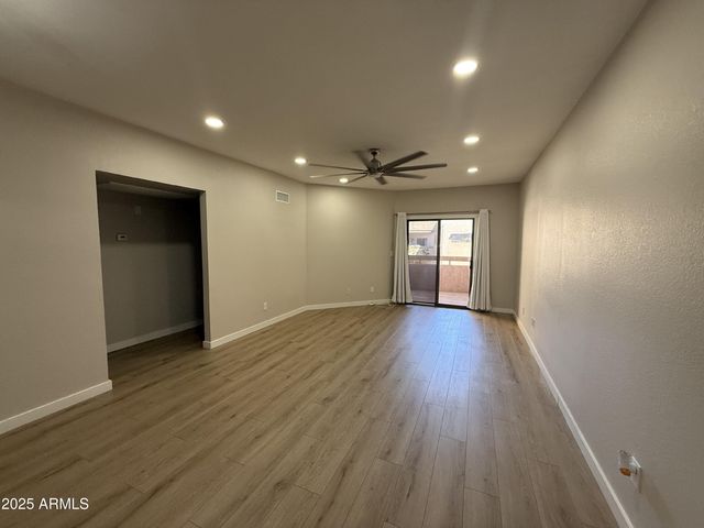 1287 N ALMA SCHOOL Road 207, Chandler, AZ 85224