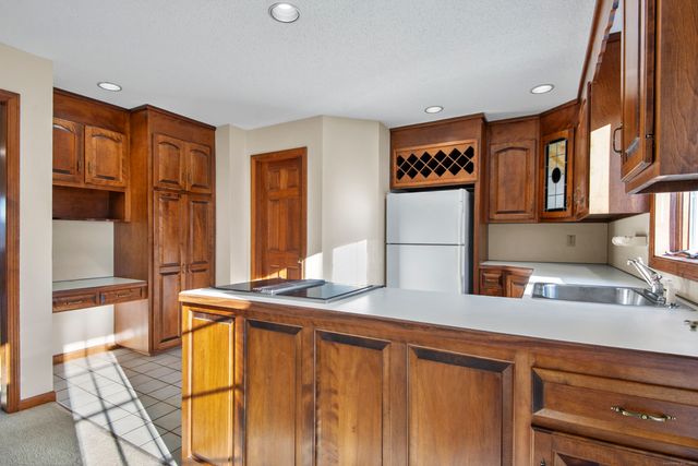 611 Ocean Avenue E5, New London, CT 06320