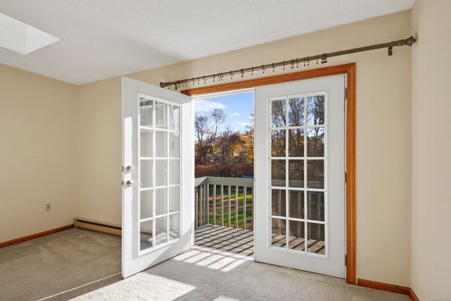 611 Ocean Avenue E5, New London, CT 06320