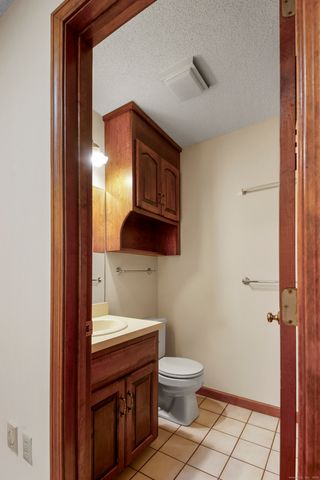 611 Ocean Avenue E5, New London, CT 06320