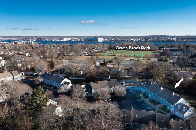 611 Ocean Avenue E5, New London, CT 06320