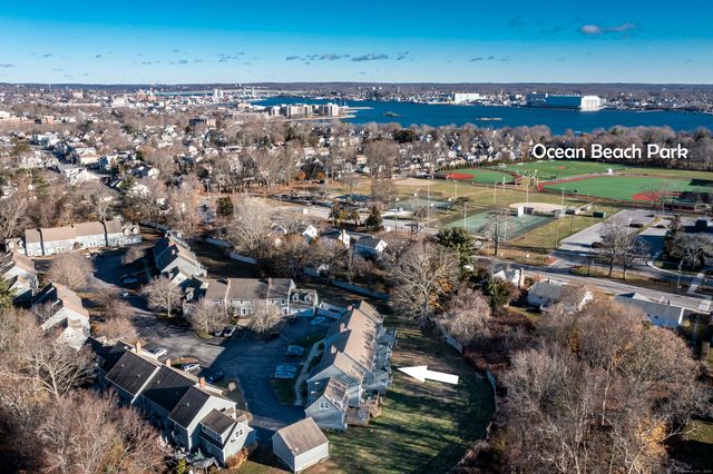 611 Ocean Avenue E5, New London, CT 06320