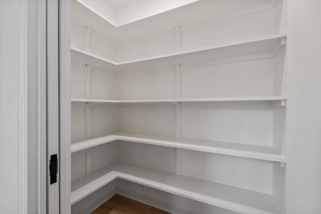 20 Woody Creek Drive, Conroe, TX 77301