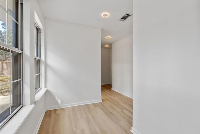 20 Woody Creek Drive, Conroe, TX 77301