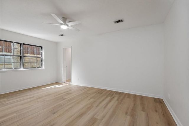 20 Woody Creek Drive, Conroe, TX 77301