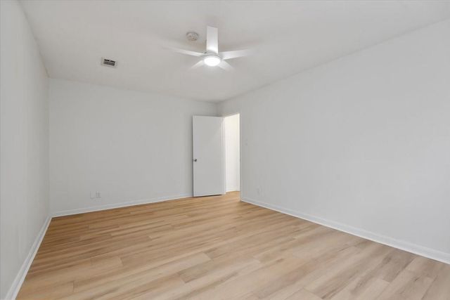 20 Woody Creek Drive, Conroe, TX 77301