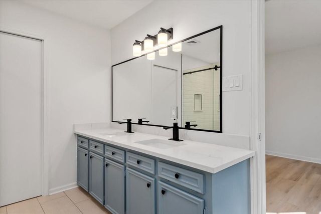 20 Woody Creek Drive, Conroe, TX 77301