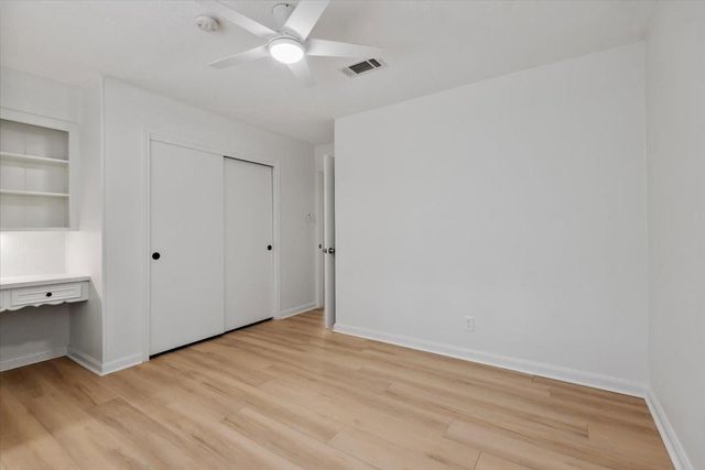 20 Woody Creek Drive, Conroe, TX 77301