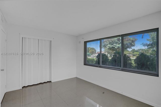 5420 NW 11th St 108, Plantation, FL 33313