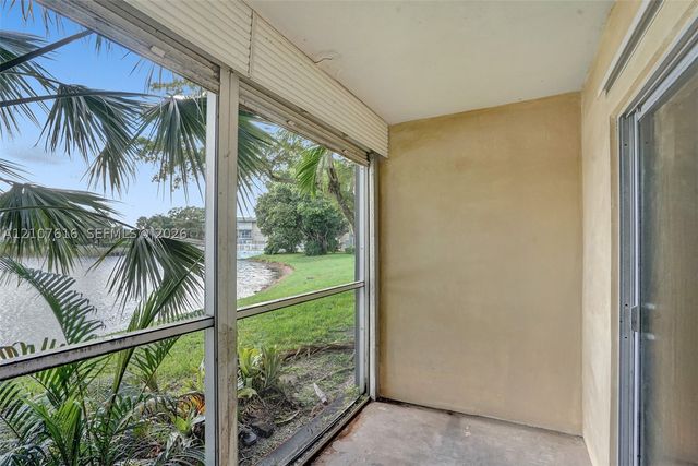 5420 NW 11th St 108, Plantation, FL 33313
