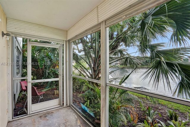 5420 NW 11th St 108, Plantation, FL 33313