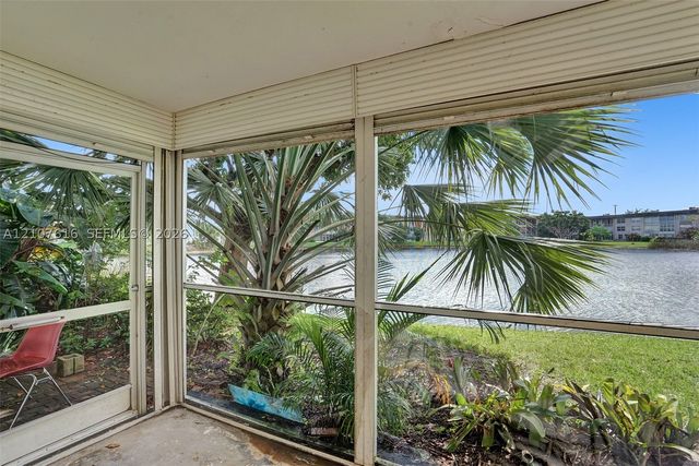 5420 NW 11th St 108, Plantation, FL 33313