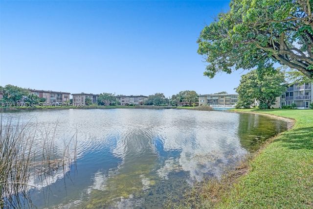5420 NW 11th St 108, Plantation, FL 33313