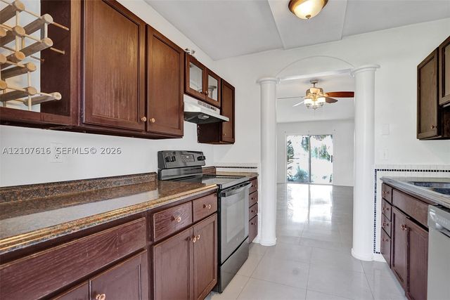 5420 NW 11th St 108, Plantation, FL 33313
