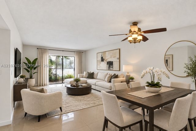 5420 NW 11th St 108, Plantation, FL 33313