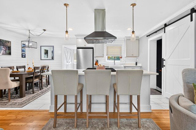 2729 Mona Avenue, Charleston, SC 29414
