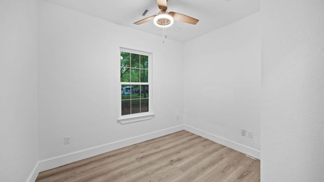 17411 Rolling Hill Lane, Waller, TX 77484