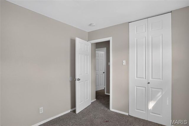 12083 Garden Lane, St Louis, MO 63138