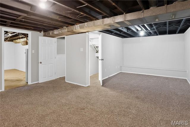 12083 Garden Lane, St Louis, MO 63138