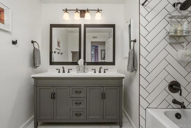 2063 Wandering Rd, Encinitas, CA 92024