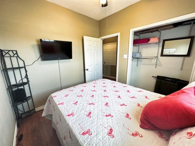 1867 County Road 291, Sargent, TX 77414