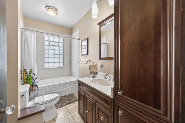 620 Van Buren Street NE, Minneapolis, MN 55413
