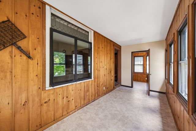 620 Van Buren Street NE, Minneapolis, MN 55413