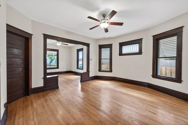 620 Van Buren Street NE, Minneapolis, MN 55413