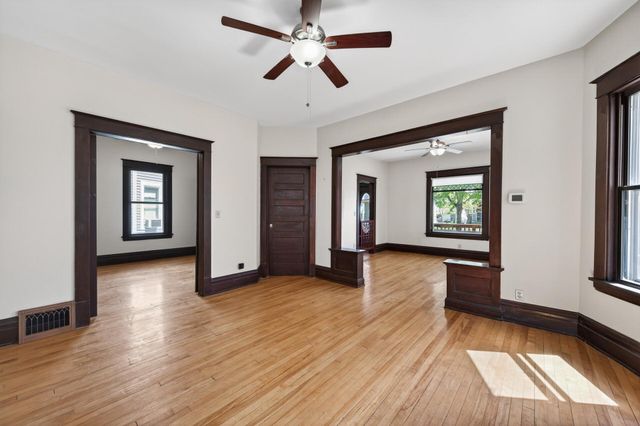 620 Van Buren Street NE, Minneapolis, MN 55413