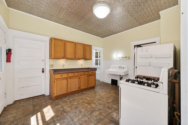 620 Van Buren Street NE, Minneapolis, MN 55413