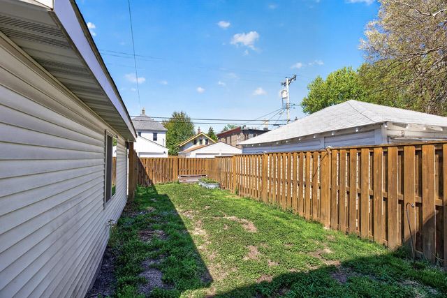 620 Van Buren Street NE, Minneapolis, MN 55413