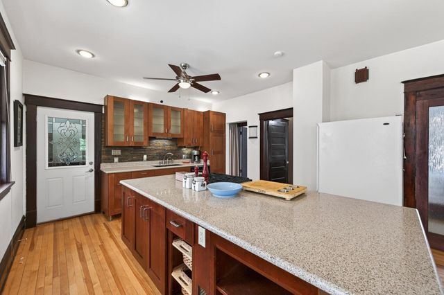 620 Van Buren Street NE, Minneapolis, MN 55413